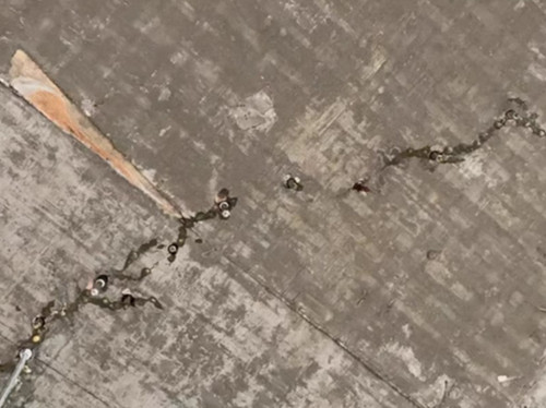 室內墻體開裂高壓注漿